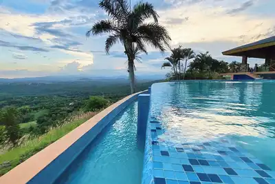 Sd 8. 5br Country Villas + Bonus