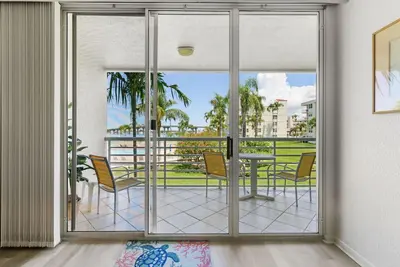 Image de St. Pete Isla Bahia Vista 12-245: 2bd/2ba