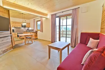 Image de Spacious apartment (70sqm) with private terrace (12sqm) and rain shower