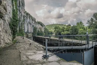 Image de Brand new eco-conscious hotel near Dia with free breakfast.