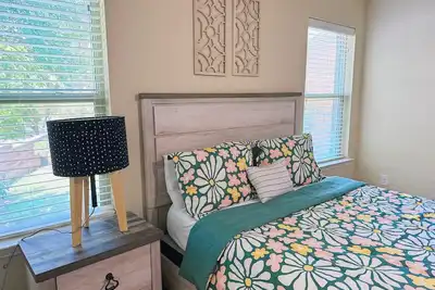 Image de Spacious 4-bedroom house in charming Arlington with Ac, WiFi