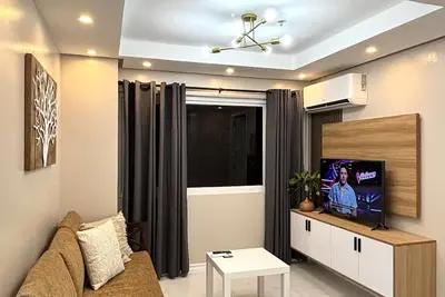 Image de Cozy 2 Bedroom Condo perfect for small group & family