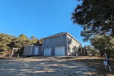 Seaside Serenity Unleashed 3-bedroom Enjoyable beach getaway! ! !