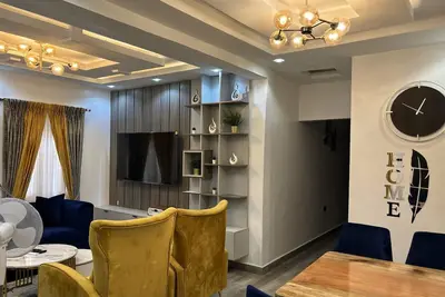 Image de 3-bedroom apartment in a serene environment in Surulere