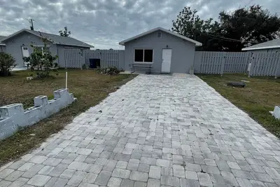 Image de #4 Charming cottage across of warm mineral springs great for 2 person