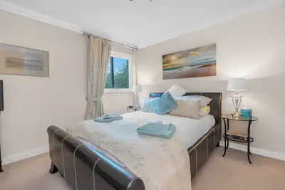 Image de Classy 2-Bed Holyrood Greens-Edinburgh