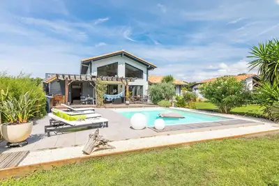 Image de Loue villa familiale avec piscine au calme à Capbreton - 8 couchages