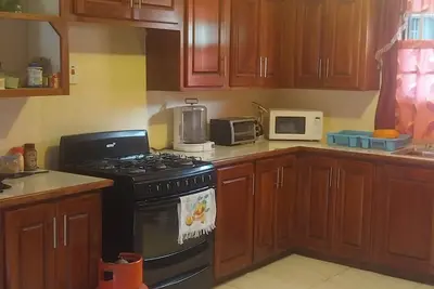 Image de Charming 1-bedroom house with Ac, WiFi in peaceful St. Helena Village Piarco