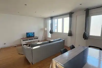 Image de Grand Appartement avec Parking