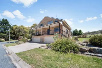Image de Just 20 mins from Jindabyne and 50 mins from Perisher and Thredbo.
