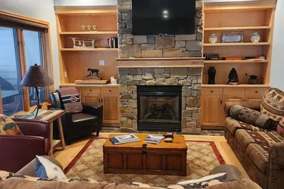 Image de Close to Whitefish Lake & Whitefish Mtn Resort--3 Bedroom Condo--Mountain Harbor