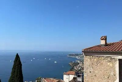 Image de Appartement vue mer au cœur du vieux village