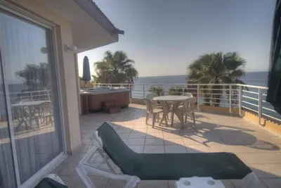 Image de Bisbee Week 2br Ocean Front Suite with Hot Tub Sleeps 6