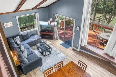 Image de The Aviary at Massanutten:  Close to Skiing, Golf, Family Friendly, Flat Yard