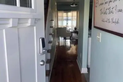 Image de Charming 3-bedroom condo Close to Tanger Outlets and Charleston Coliseum