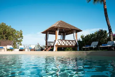 Can Calyssa: Luxury Villa Near City Center