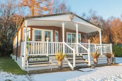 18 Pine Ridge, pet friendly, with a garden in Longframlington