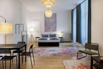 Image de Generous Room in Central Berlin 4