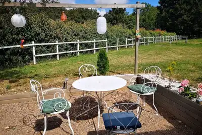 Image de Maison berrichonne au calme avec jardin et cheminée près de Châteauroux