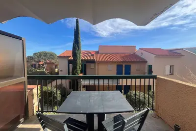 Image de Collioure T2 élégant avec terrasse et parking