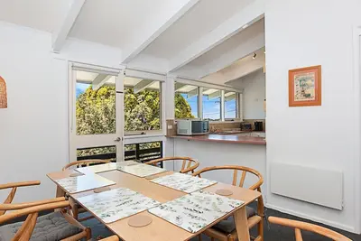 Image de Beech Haus -  lovely home is situated in a quiet and convenient location