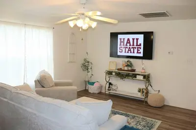 Image de The Grace at the Highlands - Charming 2-bedroom townhome close to Msu campus