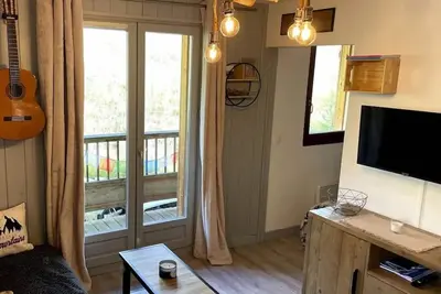 Image de Charmant appartement familial de montagne rénové - 2 étoiles