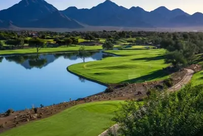 Image de Scottsdale Serenity: Your Stylish Desert Retreat with Stunning Views and Endless
