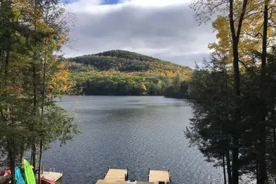 Image de Copeland Cabin - Charming 4-Bedroom Lake House in the Adirondacks