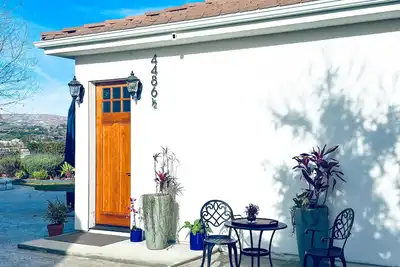 Image de Stunning 2-bedroom house w/ fitness room, outdoor kitchen WiFi in Moorpark