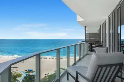 Image de Luxury Beach Front Spa Resort