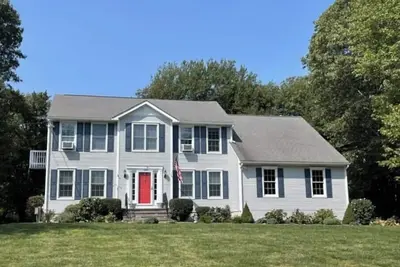 Image de Beautiful large 4-bedroom house with Ac and WiFi: South Kingstown Rhode Island.