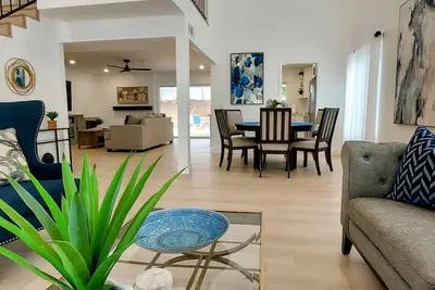 Image de Temp Housing For Insurance\/Work\/Travel\/Remodel!