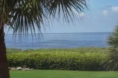 Image de Marvelous 2-bedroom condo with Ac in Siesta Key