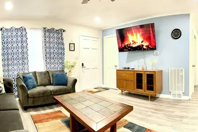 Image de Charming 2-bedroom apartment in amazing Thomasville with Ac, WiFi