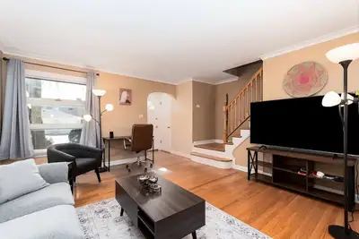 Image de Charming Oak Park Retreat