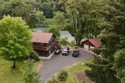 Image de Charming 3-bedroom house in peaceful Scottsburg with Ac, WiFi