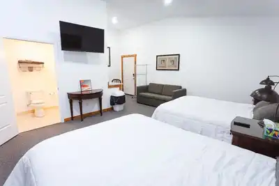 Upstairs Double Queen