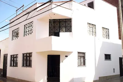 Image de Cozy Entire House in Chorrillos with Garage. Pet Friendly!