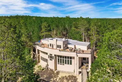 Image de Incredible Views ~ 6br ~ Sleeps 20 + Hot Tub, Game Room, Theatre, Gym