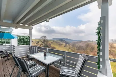 Image de Appartement \"Mit Aussicht\" avec terrasse privée, jardin partagé et Wi-Fi