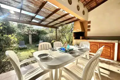 Image de Mini-villa 3 Pièces avec Terrasse et Parking à 300m de la plage
