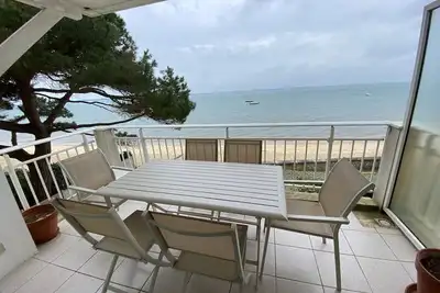 Image de Appartement T3 en bord de mer avec parking sécurisé et WiFi