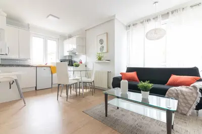 Image de Apartamento luminoso con parking en Santander