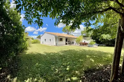 Image de Évasion en Villa à Saujon – 170 m², Jardin Privé, Proche Plages & Vignobles, Idéale 9 Personnes