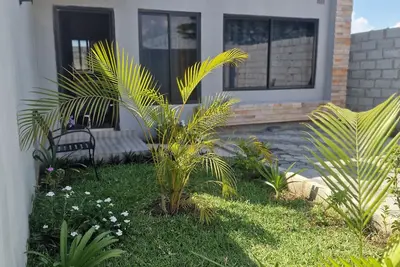 Image de Airways apartment near Lusaka Airport & waterfalls mall. Private yard & Parking