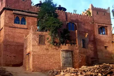 Image de Un château avec une vue sur les montagnes de l atlas