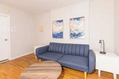 Image de Radiant 2 Bedroom Unit in Nyc!