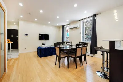 Image de Stunning 3 Bedroom full-furnished apartment in the prime location of Nyc!