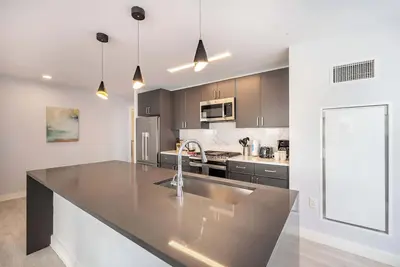 Image de Luxury 2 Br Apt with Gym and Pool